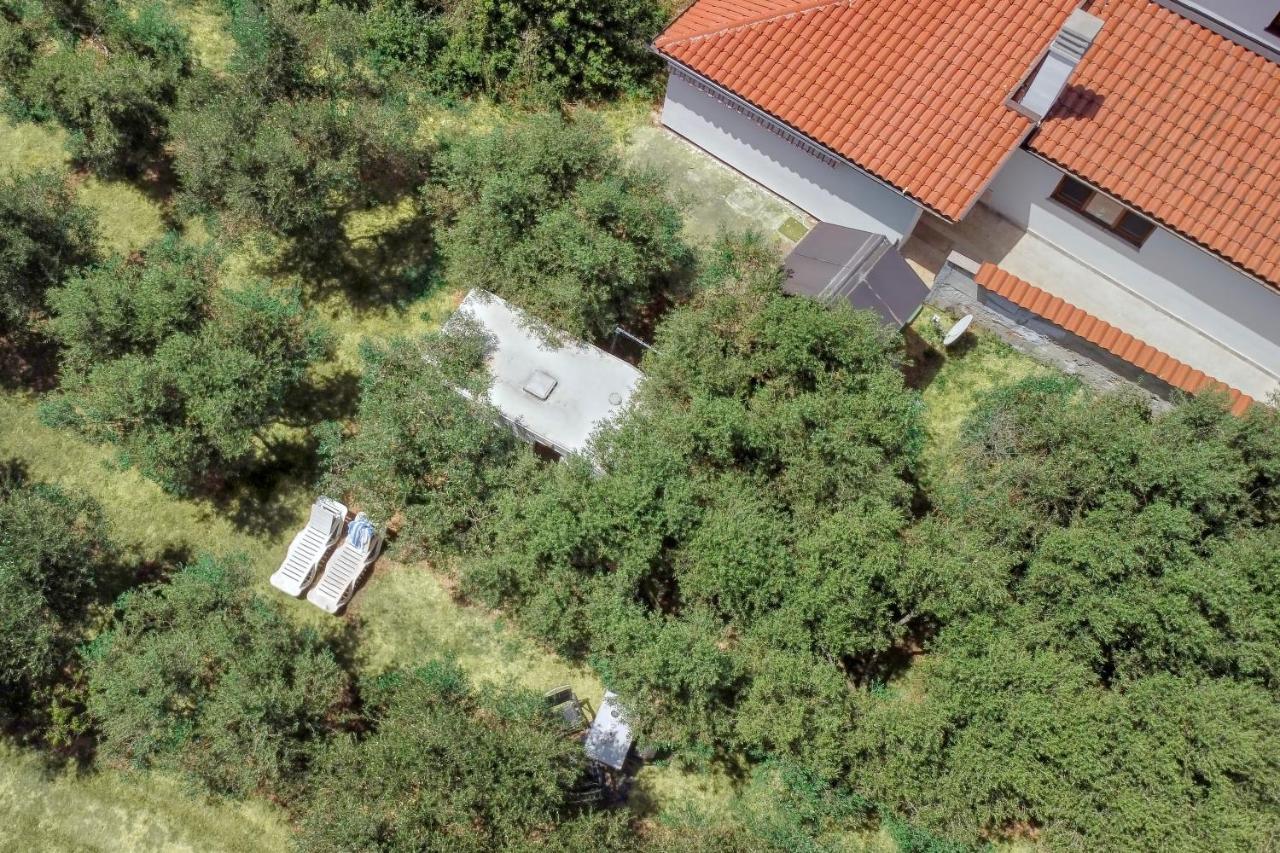 Jacuzi Cottage In The Olive Grove プーラ エクステリア 写真