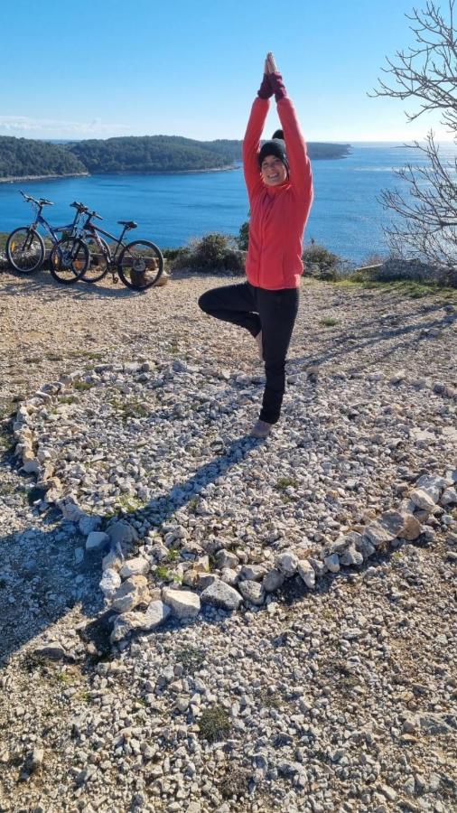 Jacuzi Cottage In The Olive Grove プーラ エクステリア 写真
